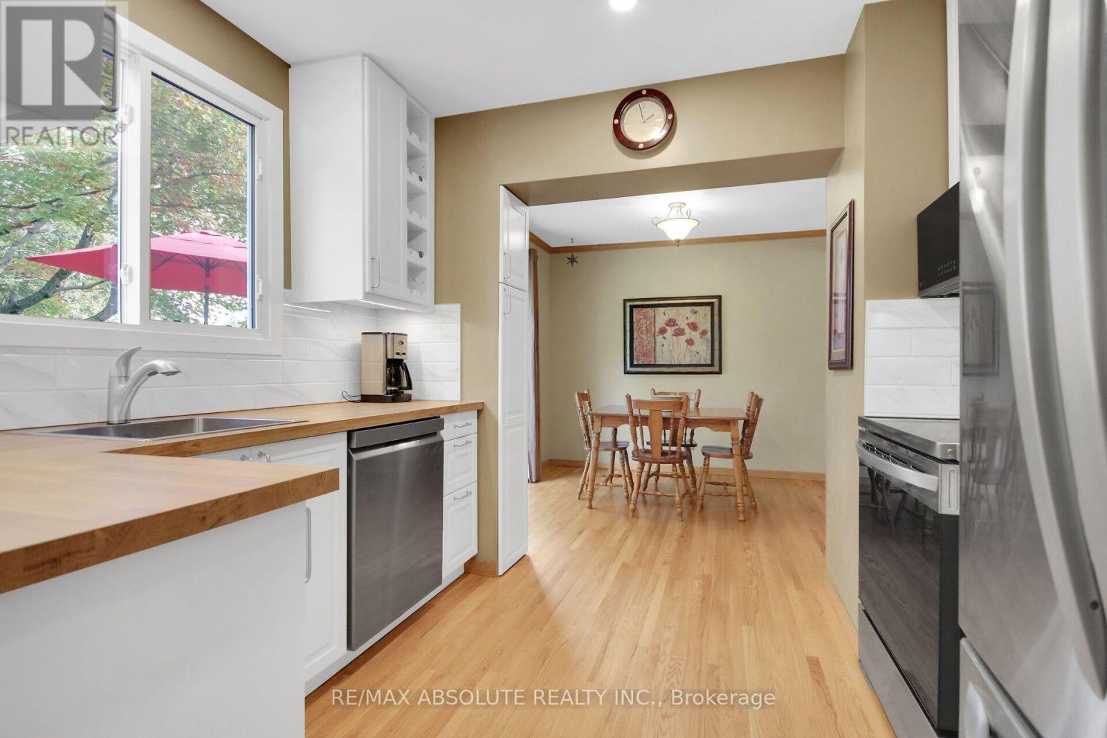 144 Old Colony Road, Ottawa, Ontario  K2L 1M4 - Photo 12 - X13848154