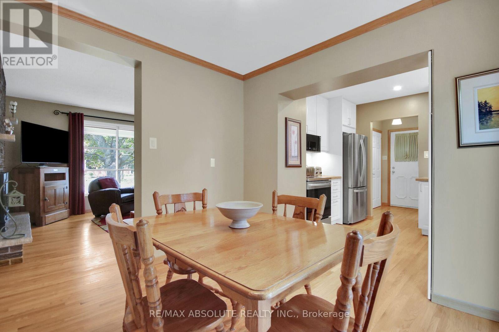 144 Old Colony Road, Ottawa, Ontario  K2L 1M4 - Photo 9 - X13848154