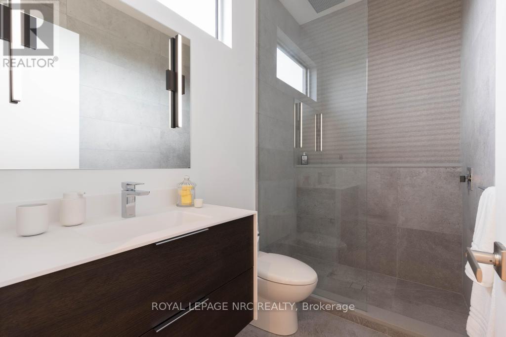 2705 Maple Street, Pelham, Ontario  L0S 1C0 - Photo 24 - X13848256