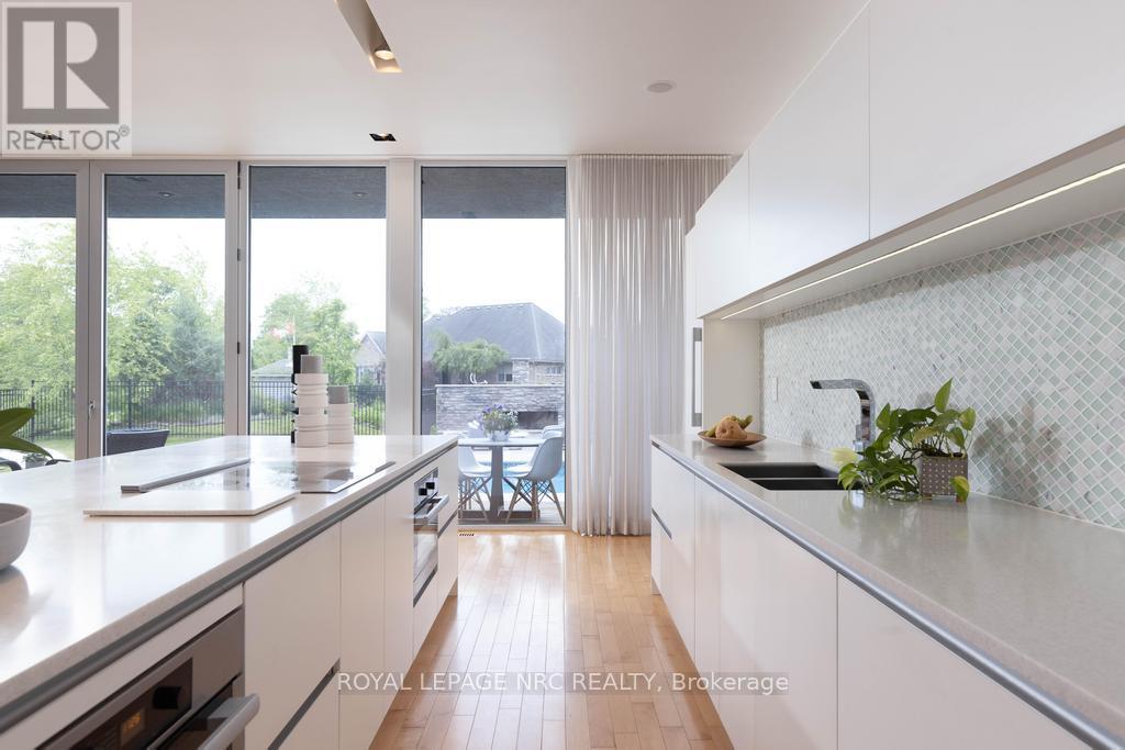 2705 Maple Street, Pelham, Ontario  L0S 1C0 - Photo 8 - X13848256