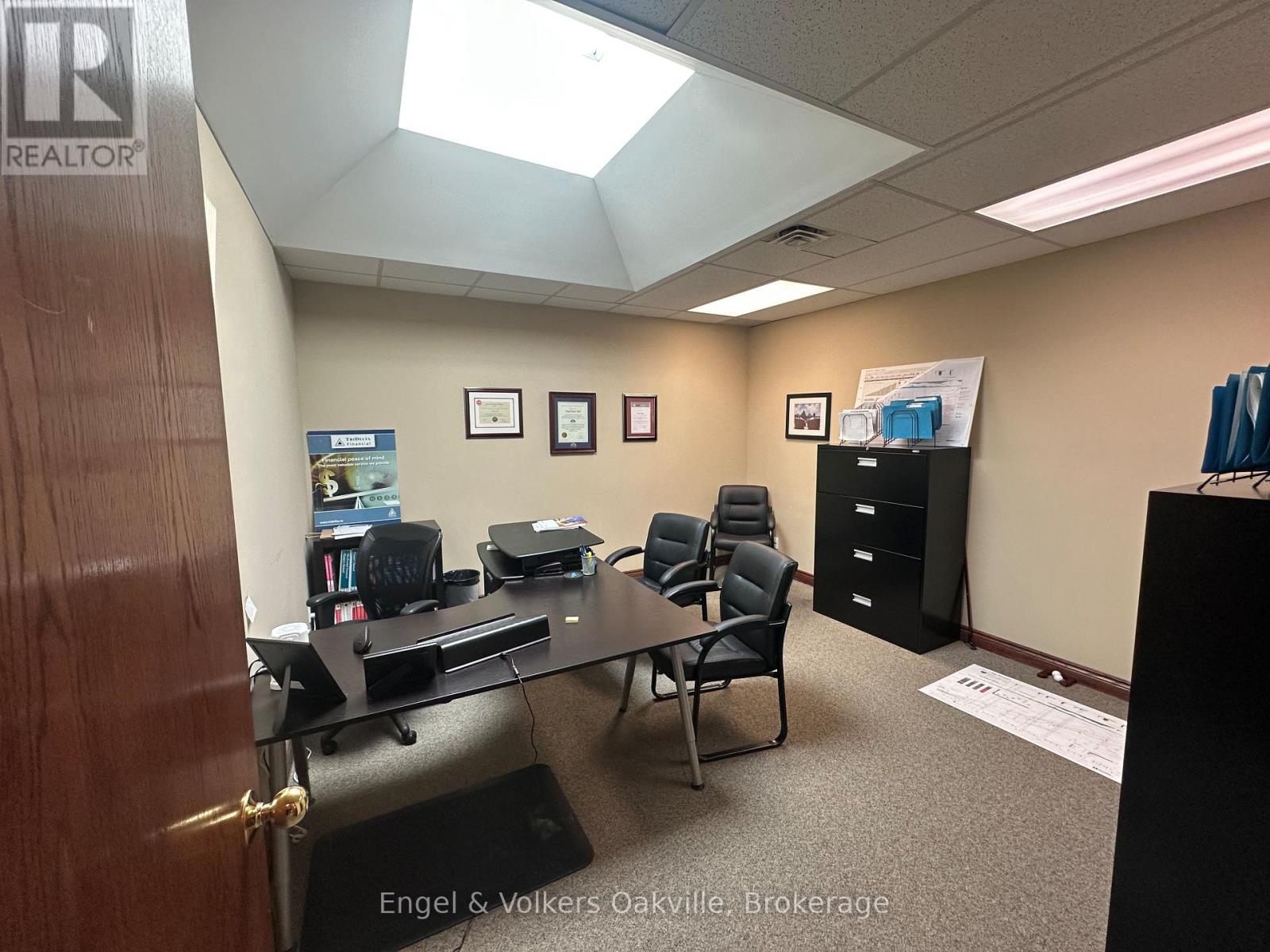 104 - 146 Lakeshore Road E, Oakville, Ontario  L6J 1H4 - Photo 14 - W13848134