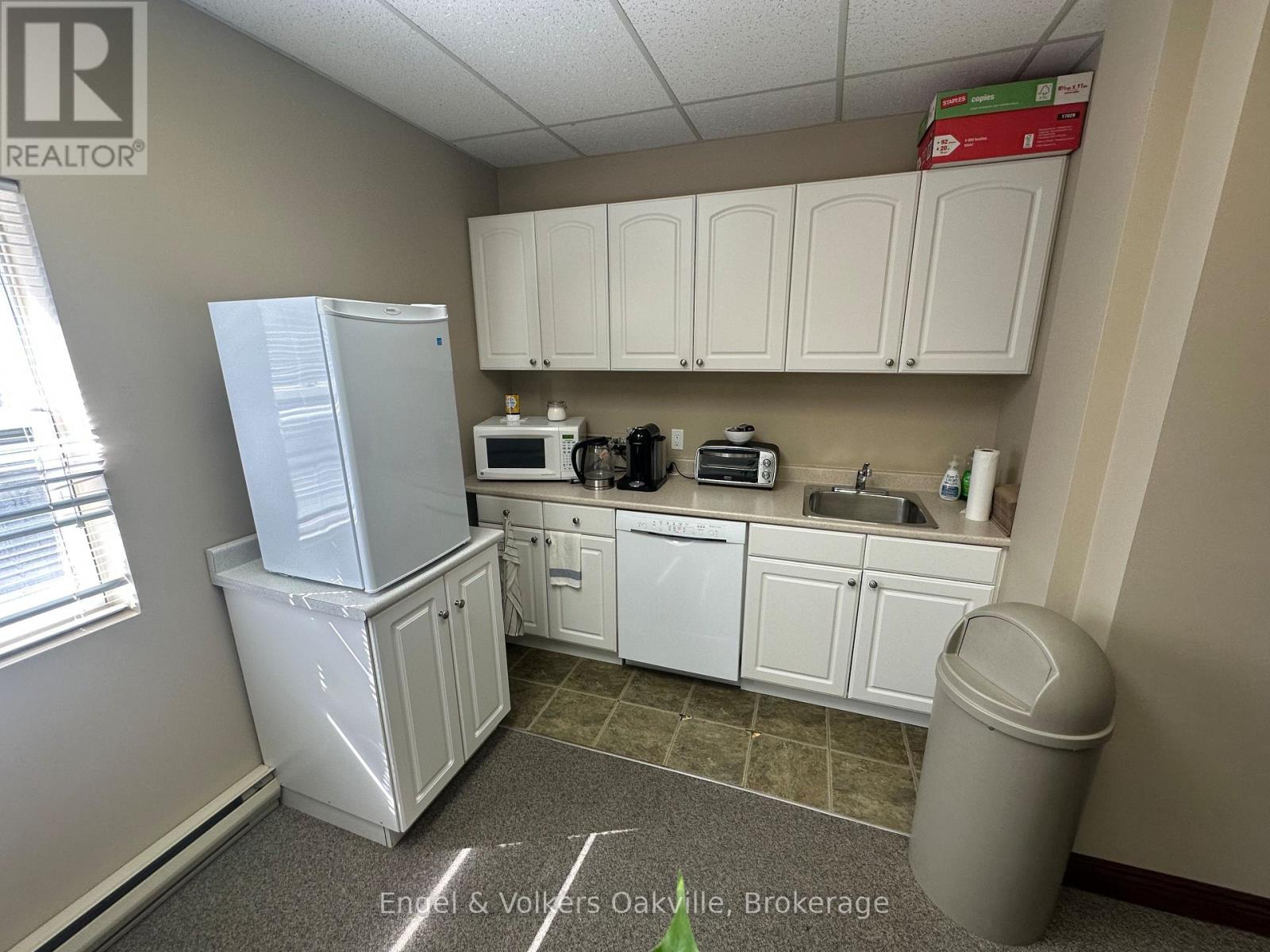 104 - 146 Lakeshore Road E, Oakville, Ontario  L6J 1H4 - Photo 19 - W13848134
