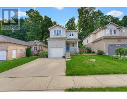 62 POTTERS WAY, Woodstock, Ontario