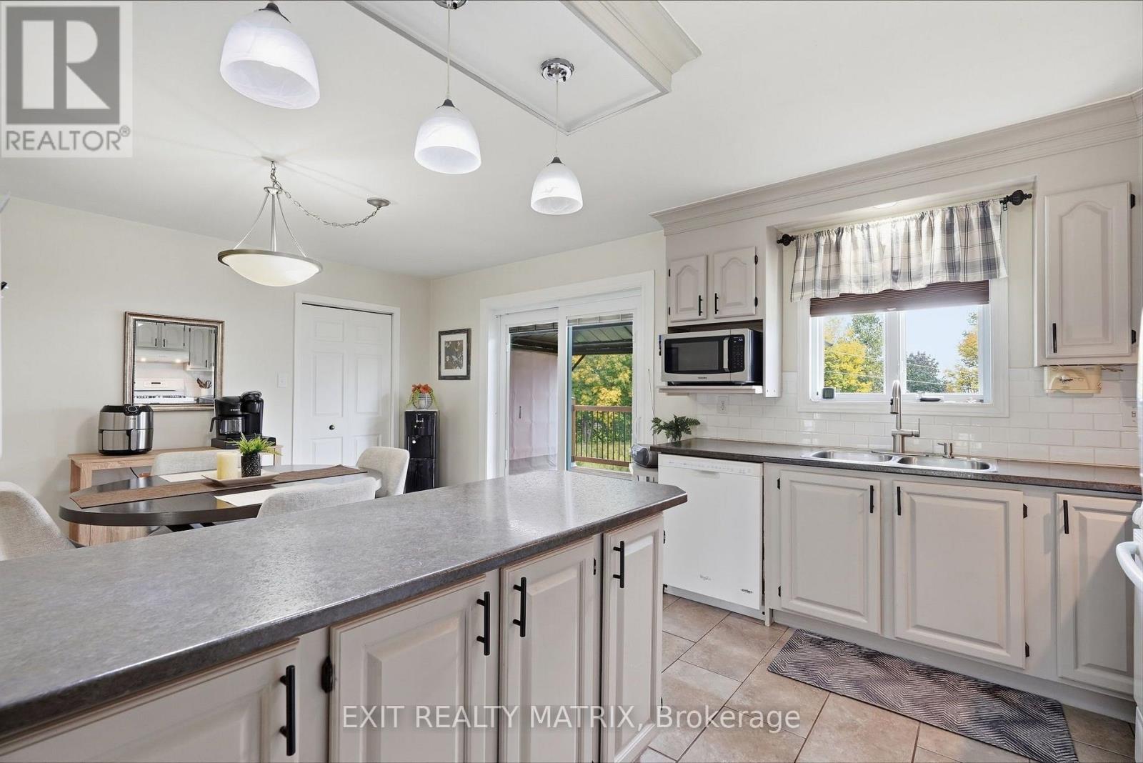 353 Nelson Street E, Hawkesbury, Ontario  K6A 1M1 - Photo 11 - X13848538