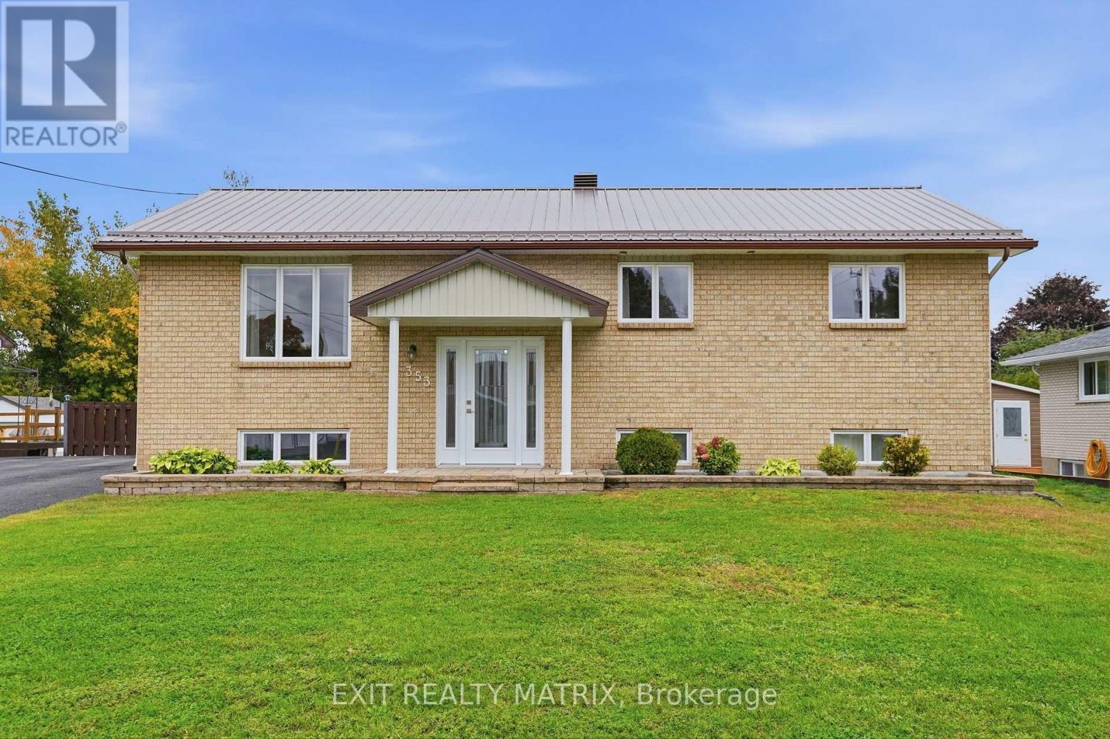 353 Nelson Street E, Hawkesbury, Ontario  K6A 1M1 - Photo 2 - X13848538