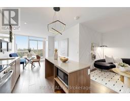 611 - 31 TIPPETT ROAD, Toronto, Ontario