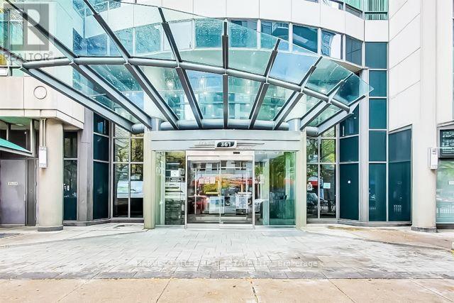 1510 - 361 FRONT STREET W