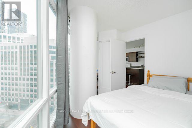 1510 - 361 Front Street W, Toronto, Ontario  M5V 3R5 - Photo 11 - C13848344
