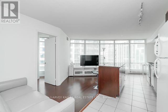 1510 - 361 Front Street W, Toronto, Ontario  M5V 3R5 - Photo 3 - C13848344