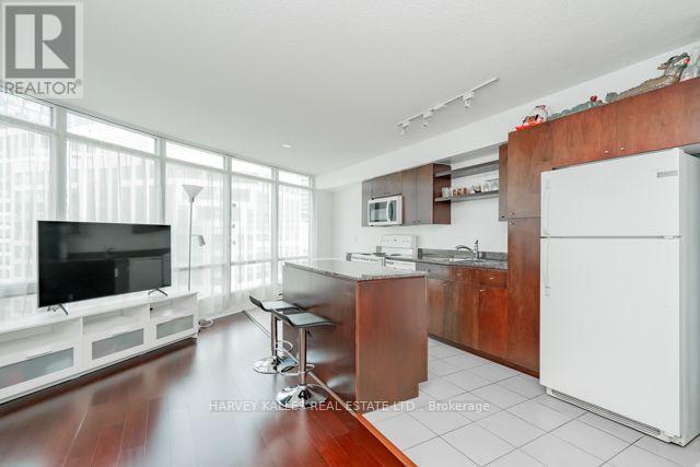 1510 - 361 Front Street W, Toronto, Ontario  M5V 3R5 - Photo 9 - C13848344