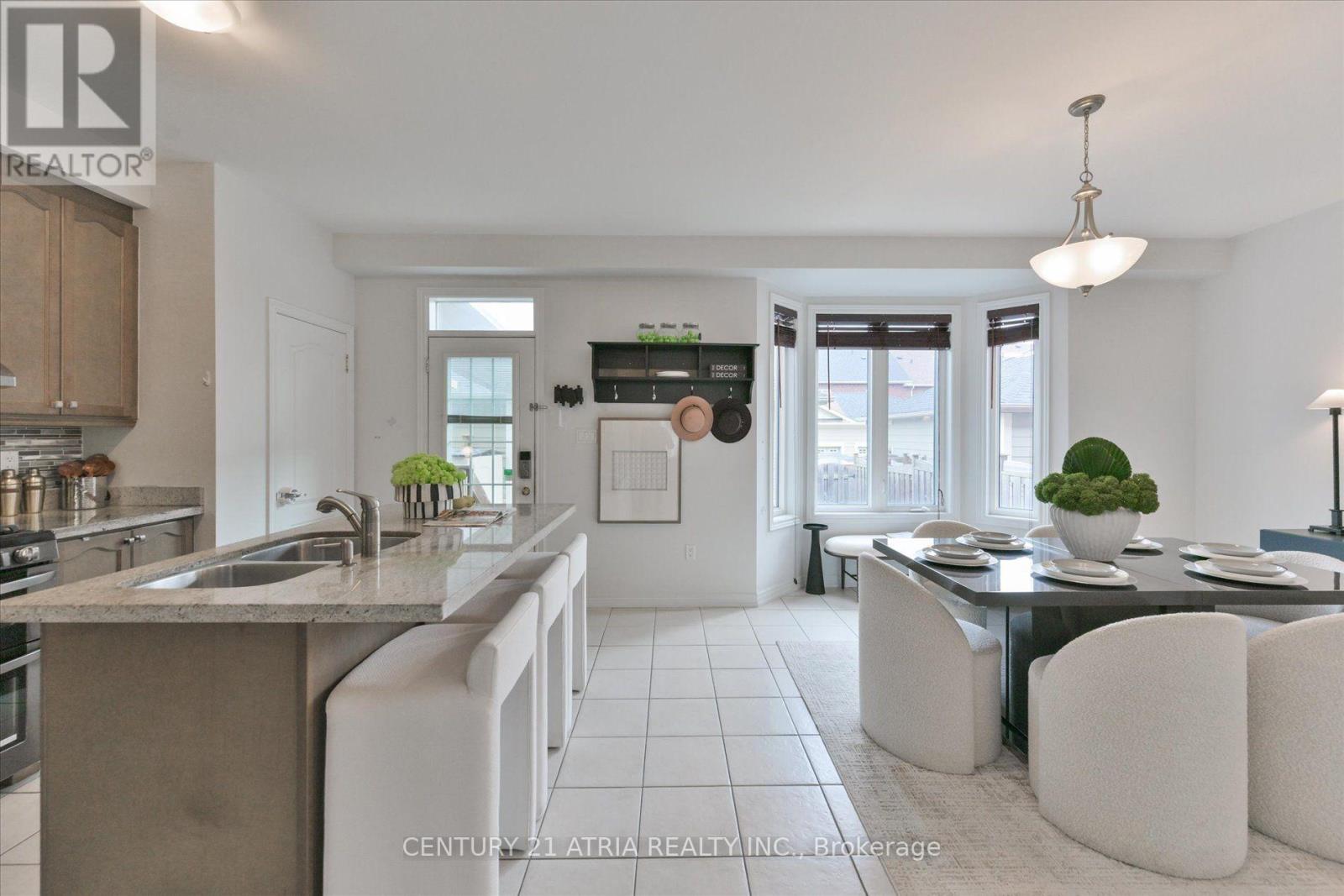 35 Russell Dawson Road, Markham, Ontario  L6C 0G7 - Photo 14 - N13841720