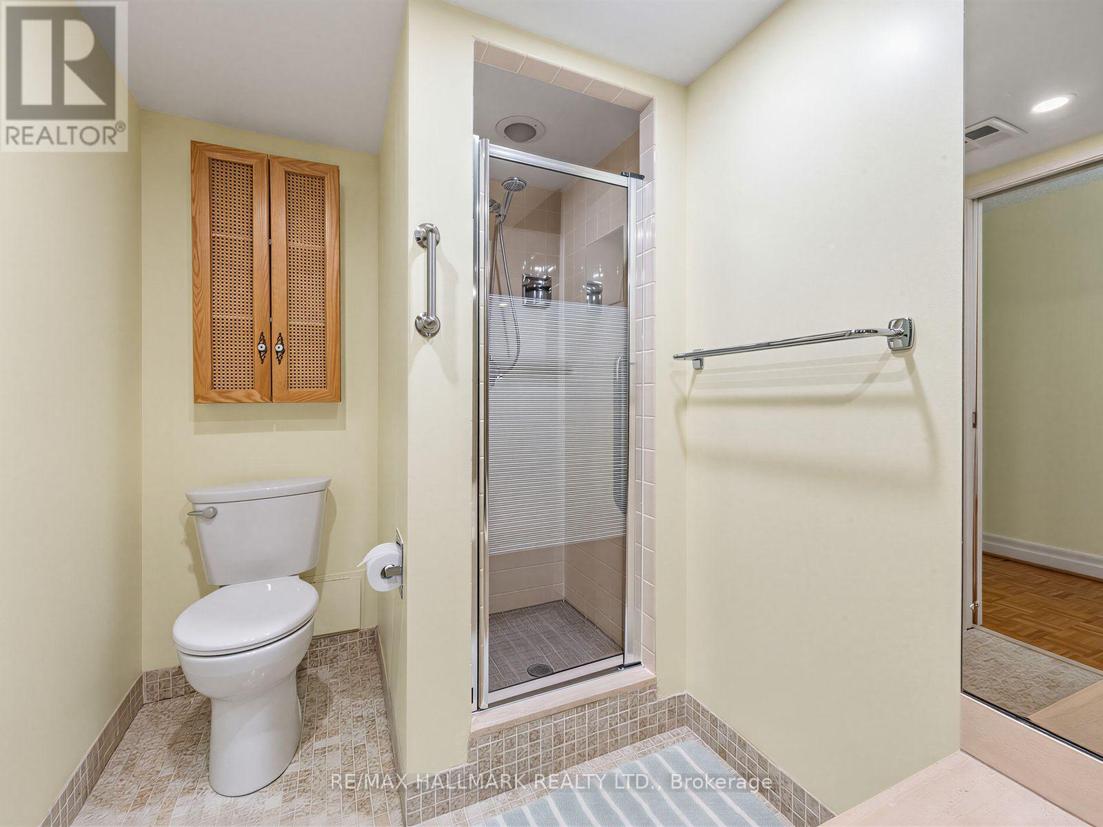 301 - 2010 Islington Avenue, Toronto, Ontario  M9P 3S8 - Photo 27 - W13845262
