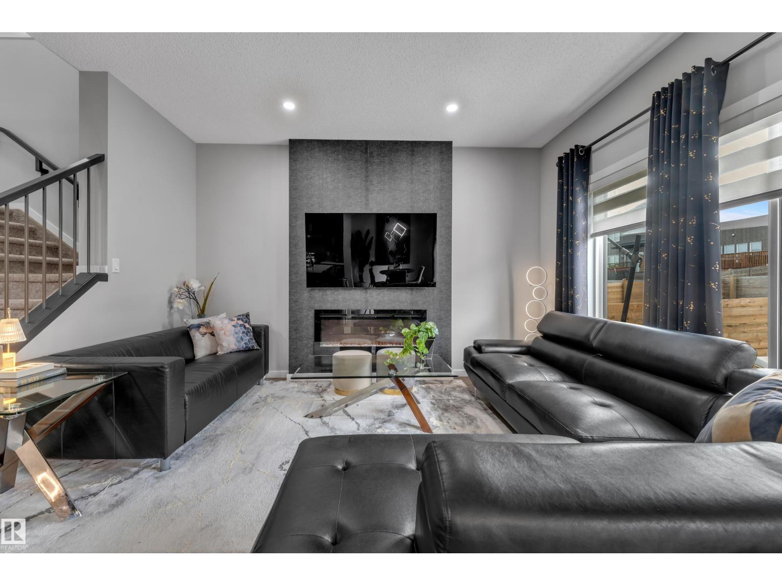 4107 5 AV SW