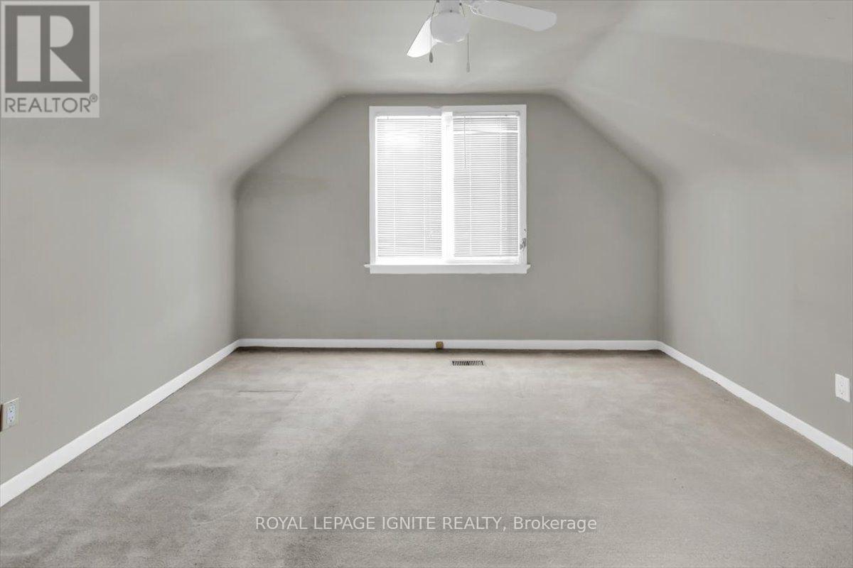 76 Celeste Drive, Toronto, Ontario  M1E 2V1 - Photo 24 - E13848142