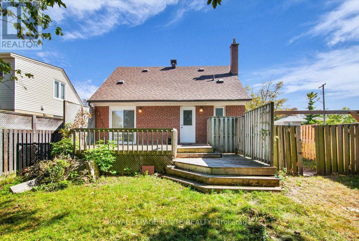 76 Celeste Drive, Toronto, Ontario  M1E 2V1 - Photo 43 - E13848142
