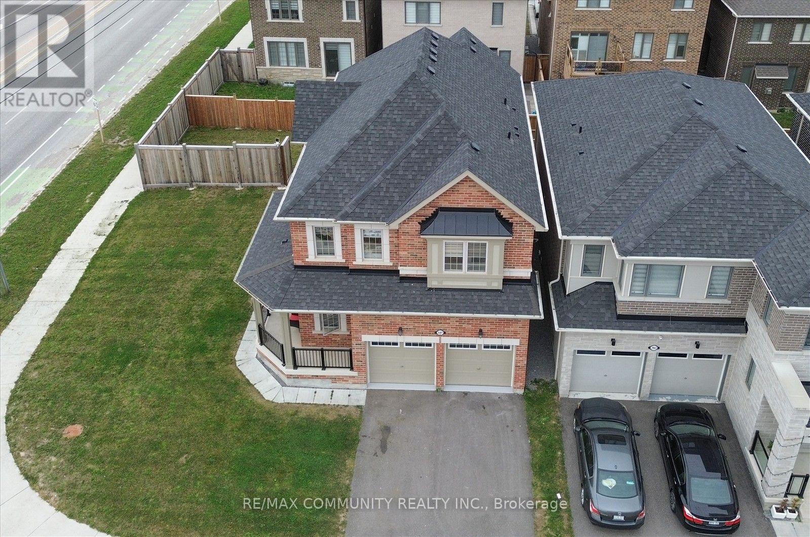 3001 Hollyberry Trail, Pickering, Ontario  L1X 0N5 - Photo 8 - E13848394