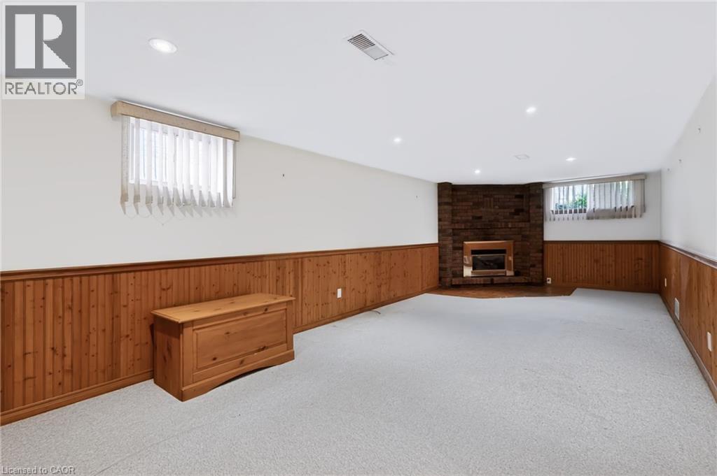261 Carla Avenue, Stoney Creek, Ontario  L8G 3M9 - Photo 27 - 40867518