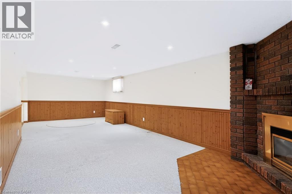 261 Carla Avenue, Stoney Creek, Ontario  L8G 3M9 - Photo 28 - 40867518