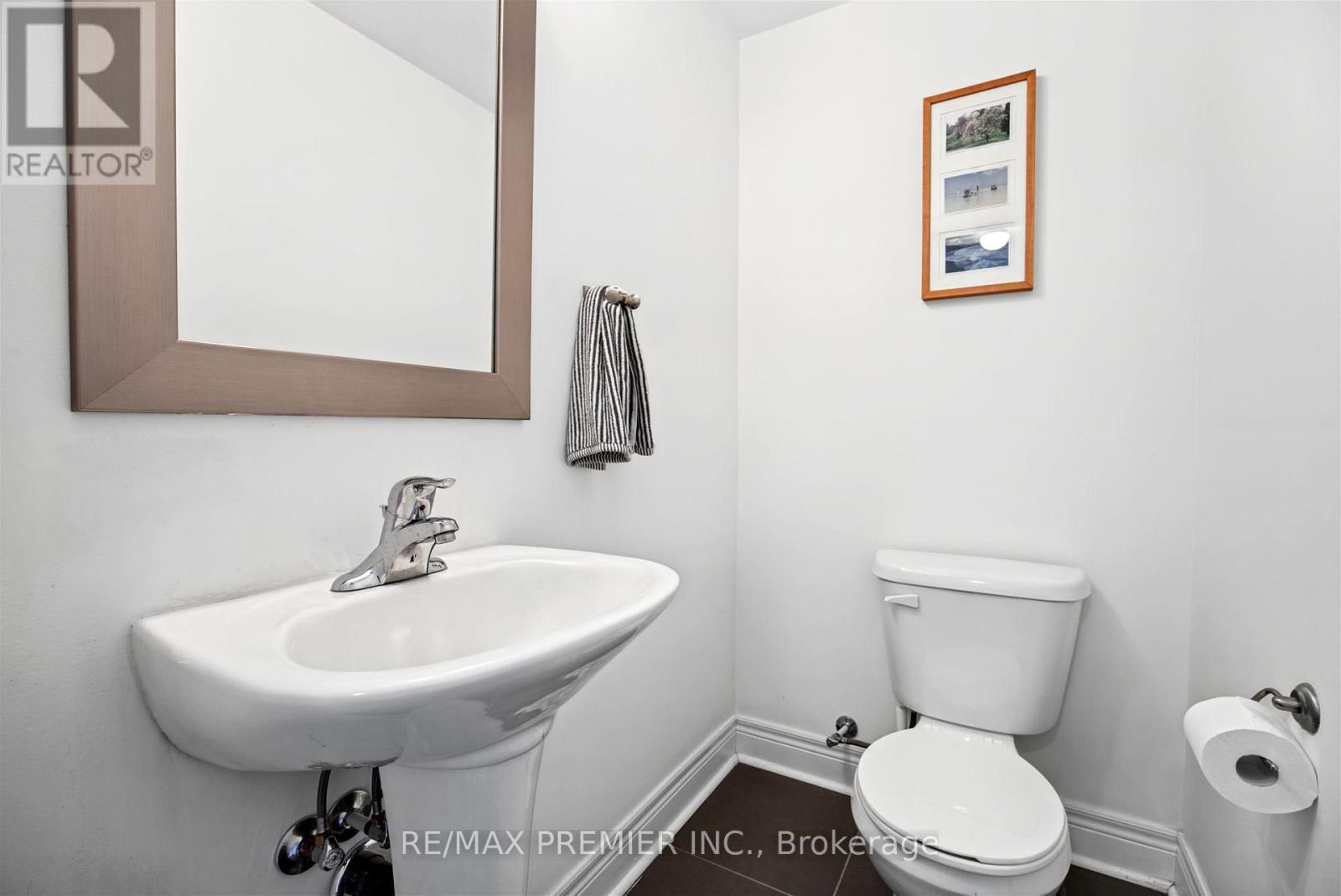 37 Nease Lane, Vaughan, Ontario  L4L 0C5 - Photo 10 - N13848244