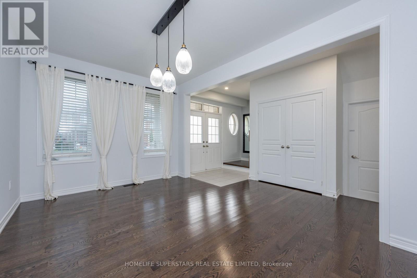 153 Barons Street, Vaughan, Ontario  L4H 3Y7 - Photo 8 - N13848424