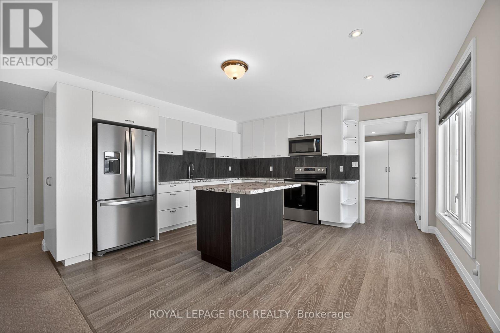 3 Thoroughbred Drive, Oro-Medonte, Ontario  L0K 1E0 - Photo 27 - S13848448