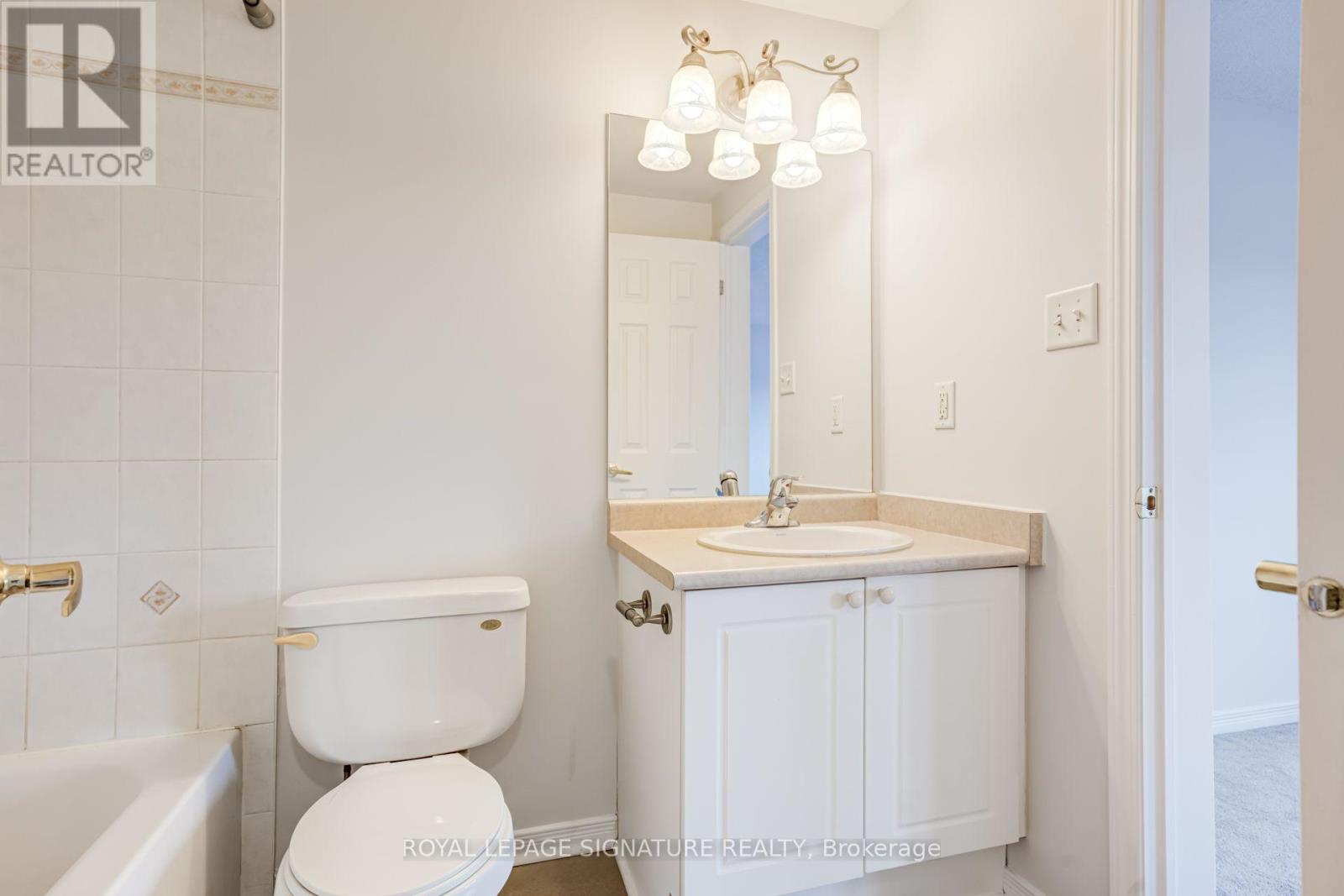 58 Goodwin Drive, Barrie (Painswick South), Ontario  L4N 5Z8 - Photo 19 - S13848510