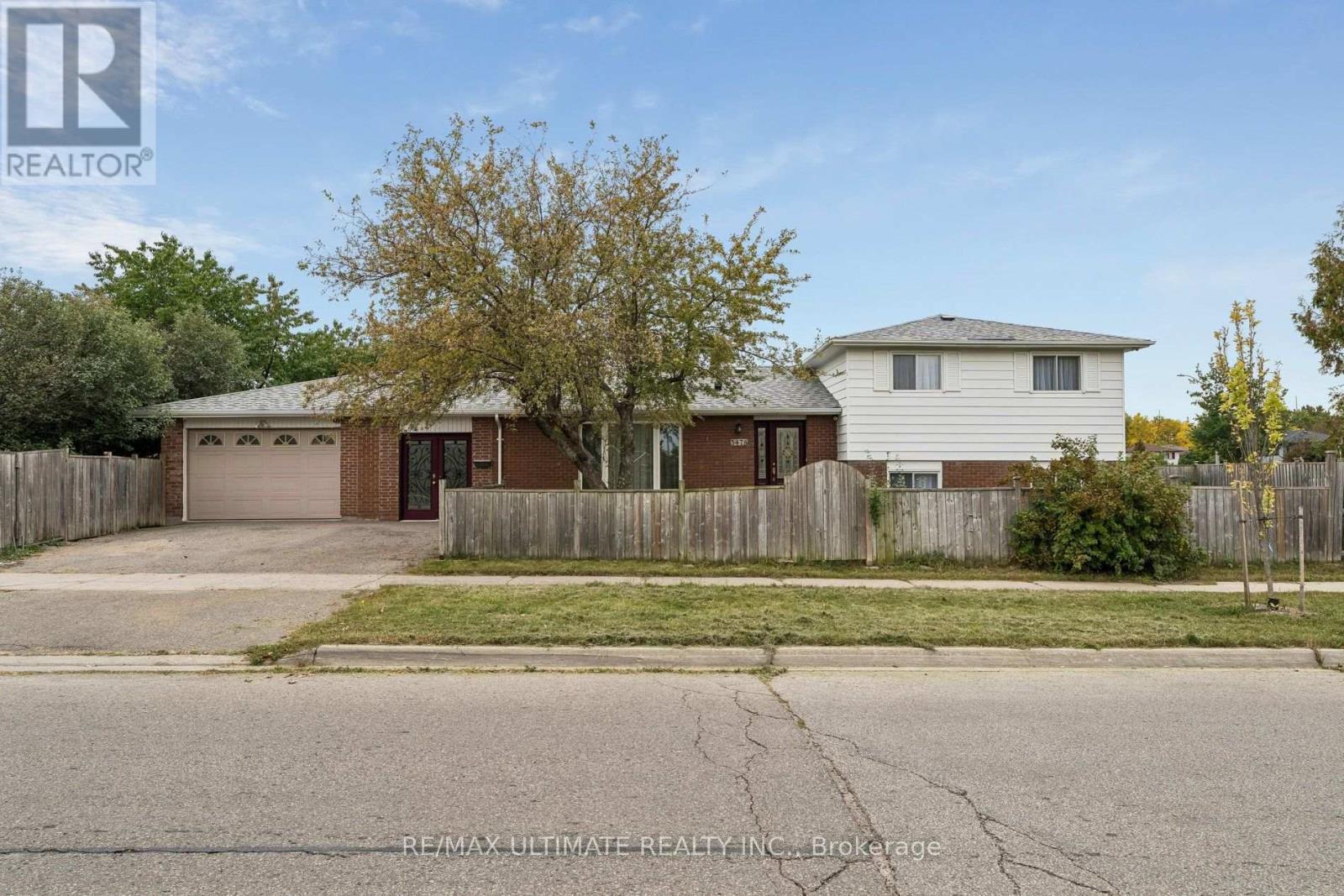 3478 Monica Drive, Mississauga, Ontario  L4T 3E8 - Photo 1 - W13848068