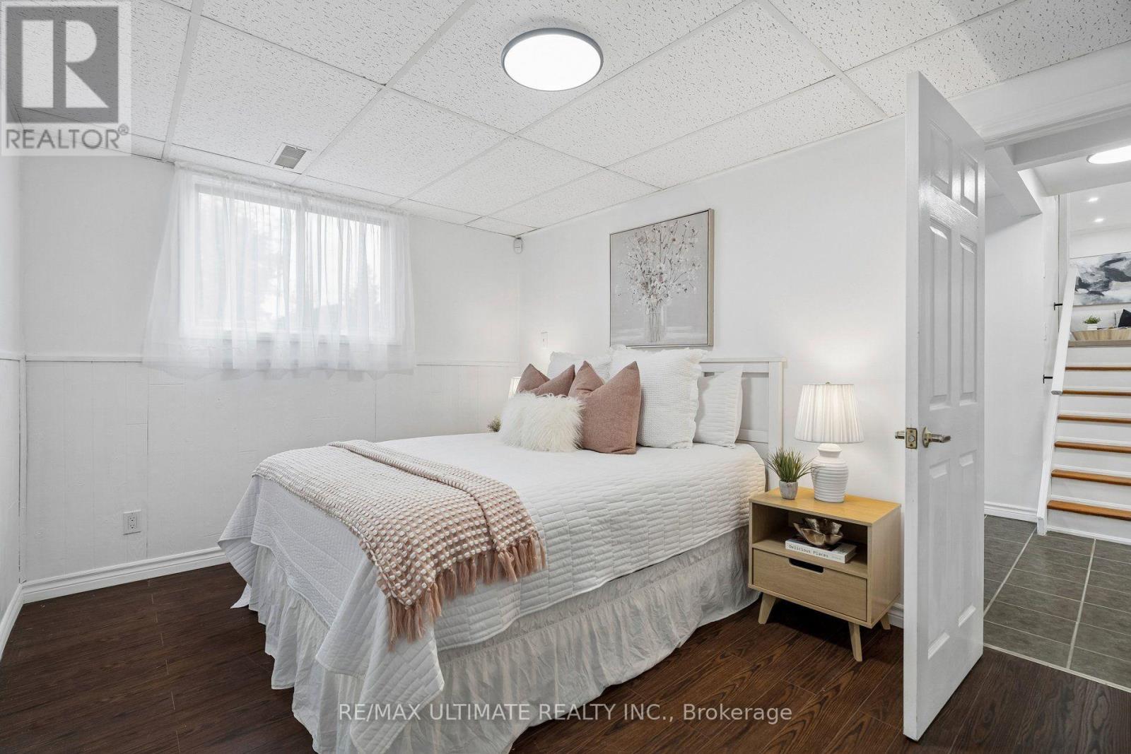 3478 Monica Drive, Mississauga, Ontario  L4T 3E8 - Photo 32 - W13848068
