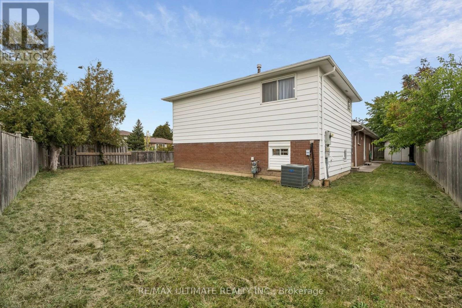 3478 Monica Drive, Mississauga, Ontario  L4T 3E8 - Photo 38 - W13848068