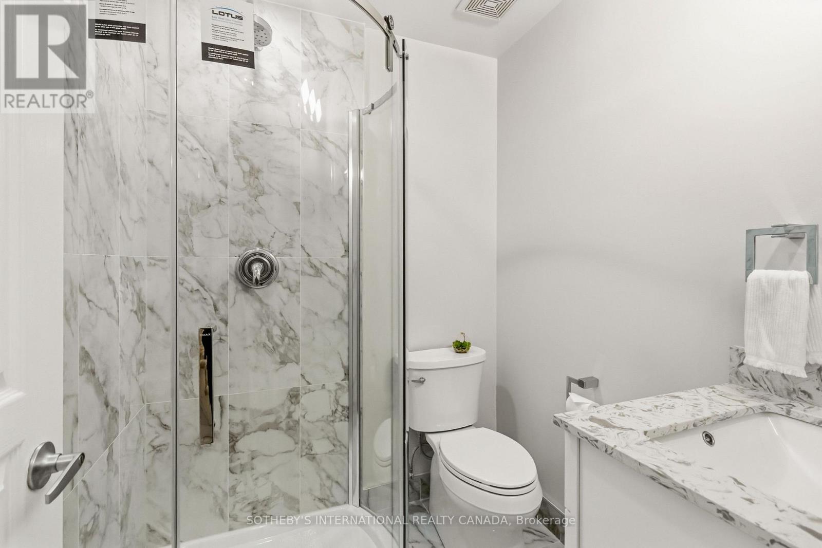 4314 Ingram Common, Burlington, Ontario  L7L 0C4 - Photo 25 - W13848126