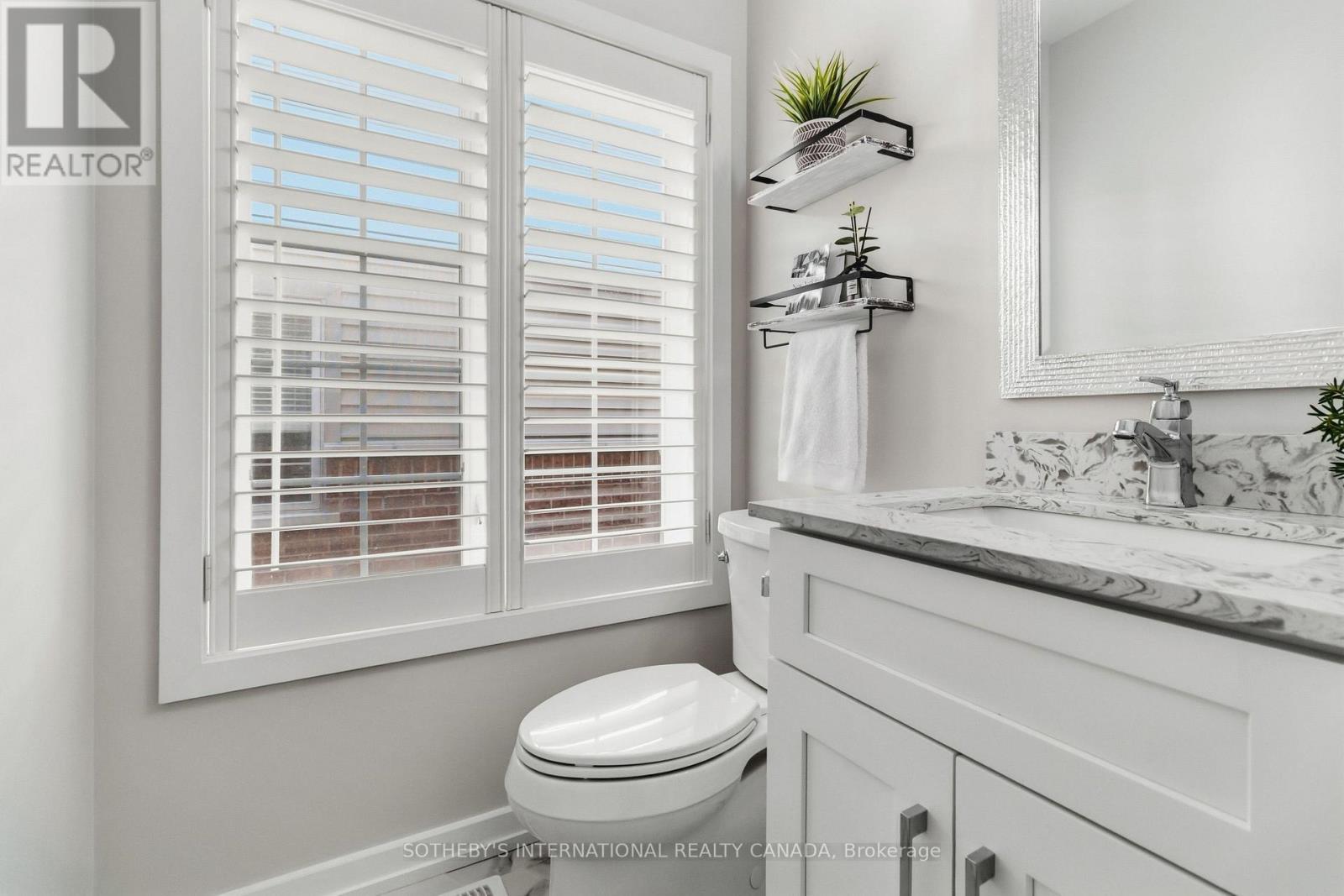 4314 Ingram Common, Burlington, Ontario  L7L 0C4 - Photo 8 - W13848126