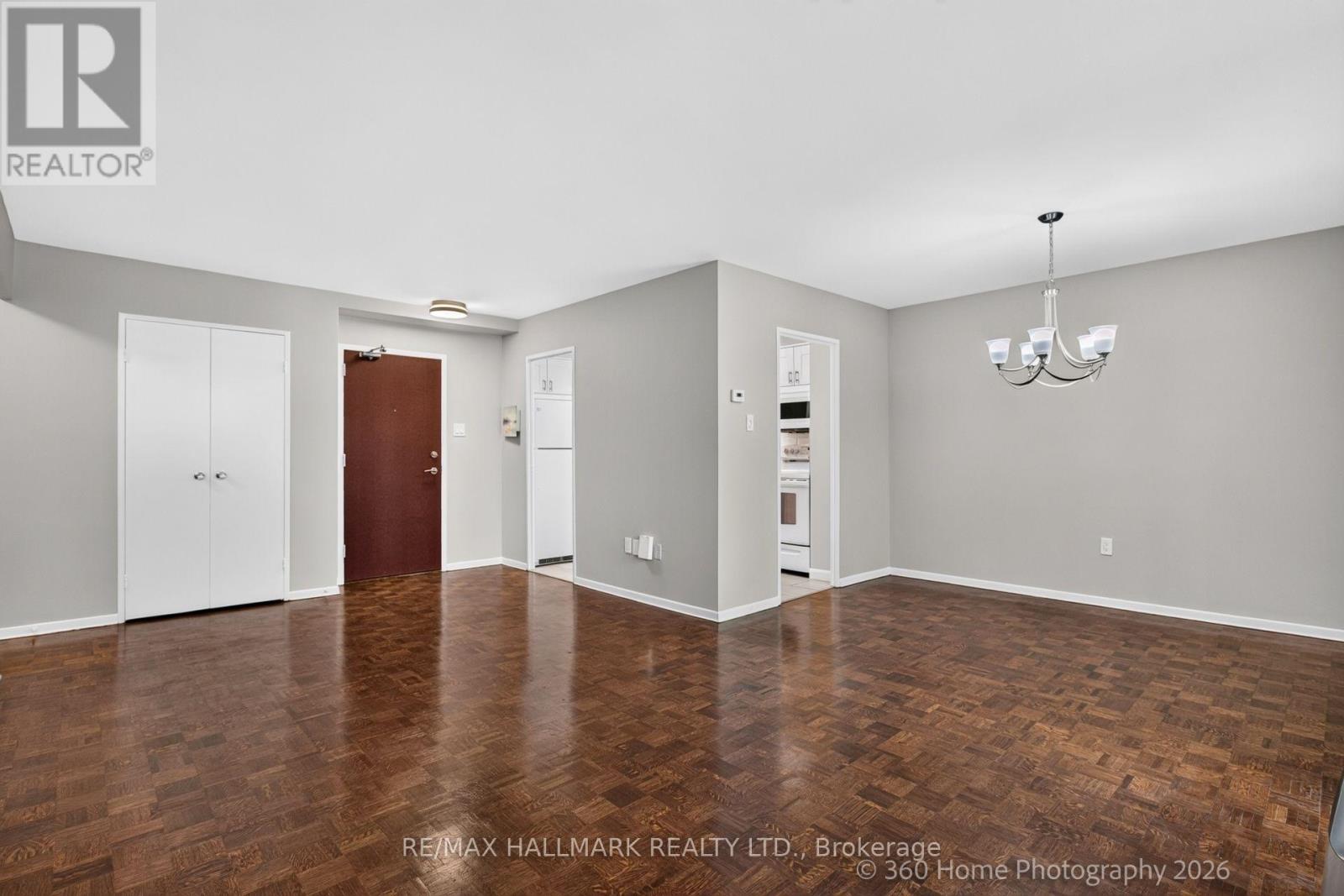 1111 - 360 Ridelle Avenue, Toronto, Ontario  M6B 1K1 - Photo 3 - W13848258
