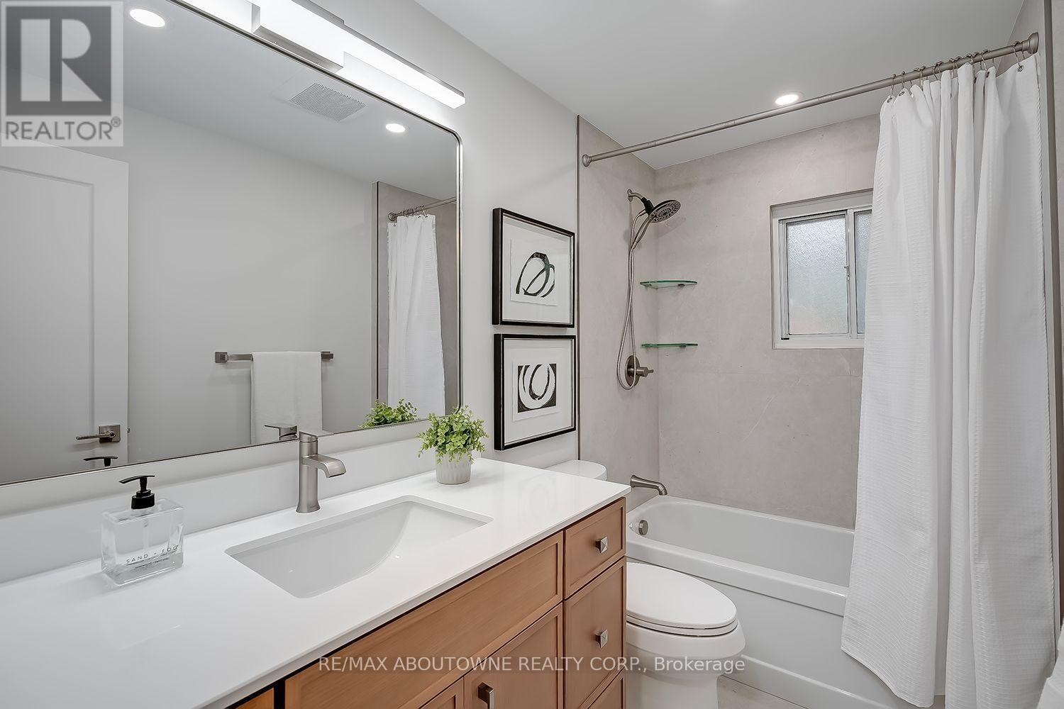 173 Arichat Road, Oakville, Ontario  L6J 5N5 - Photo 26 - W13848320