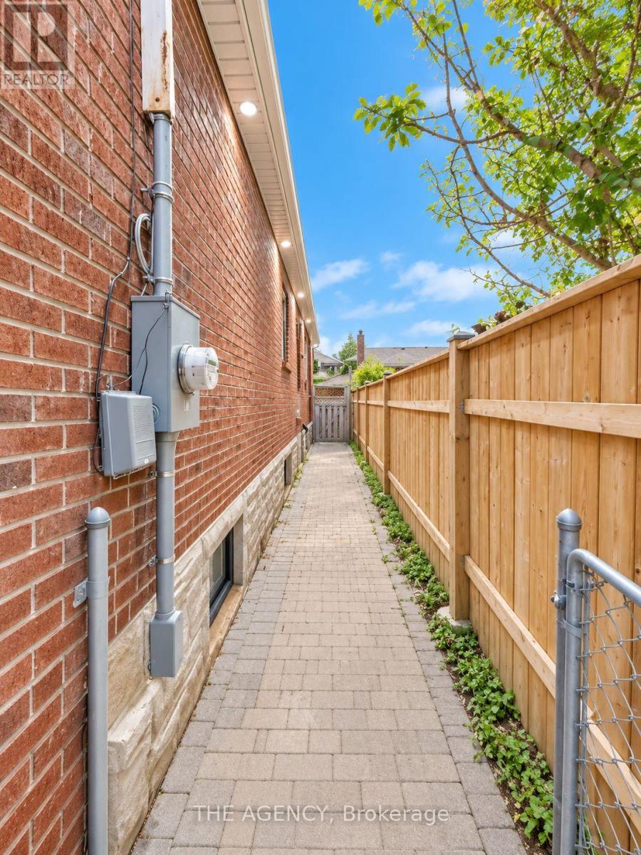 Basement - 6 Azrock Road, Toronto, Ontario  M6L 2W9 - Photo 2 - W13848382