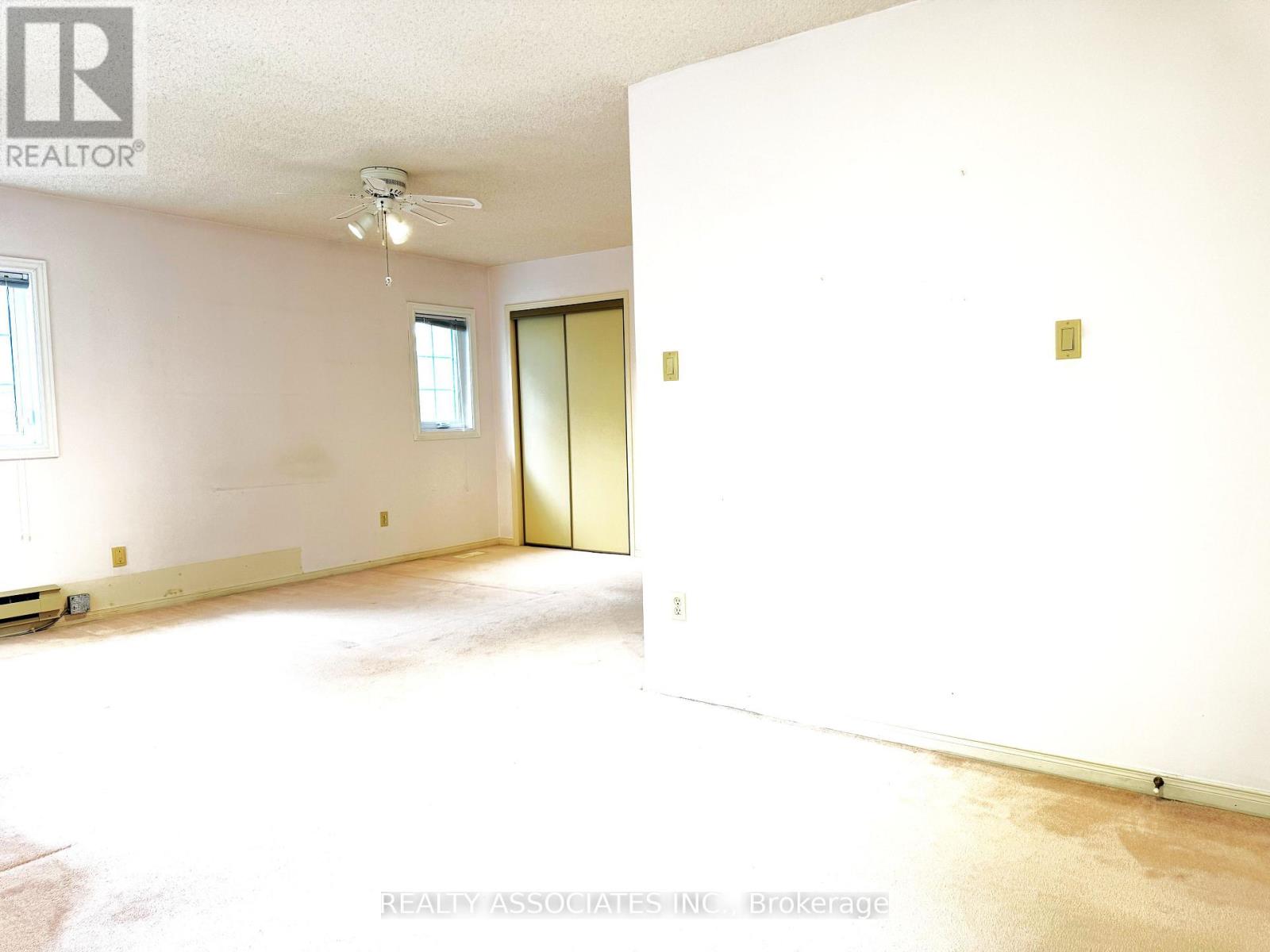 5577 Haddon Hall Road, Mississauga, Ontario  L5M 5G4 - Photo 17 - W13848412