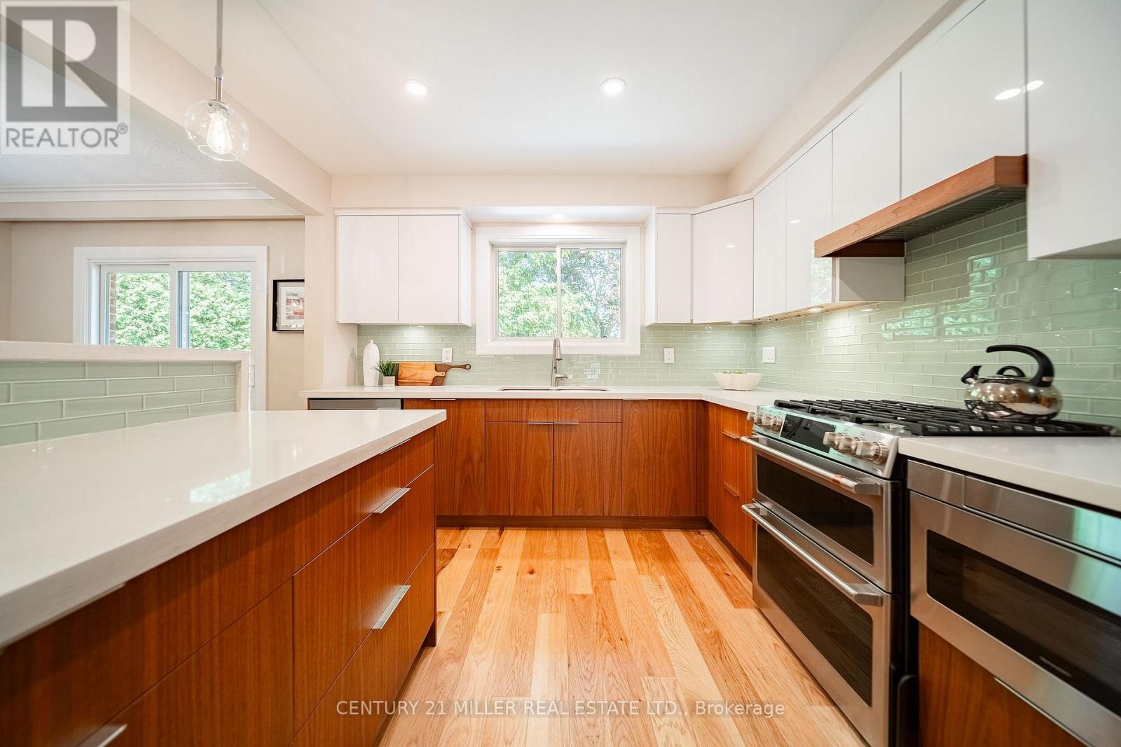 475 Willis Drive, Oakville, Ontario  L6L 4V6 - Photo 13 - W13848506