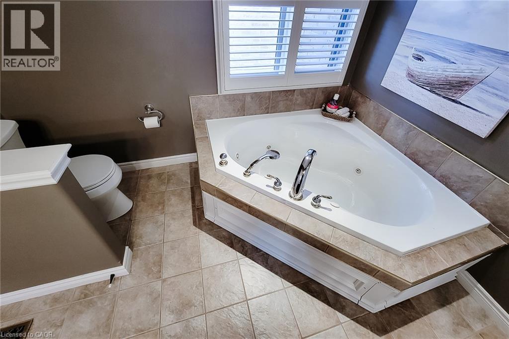 24 Carmichael Crescent, Brantford, Ontario  N3R 8A8 - Photo 32 - 40868092