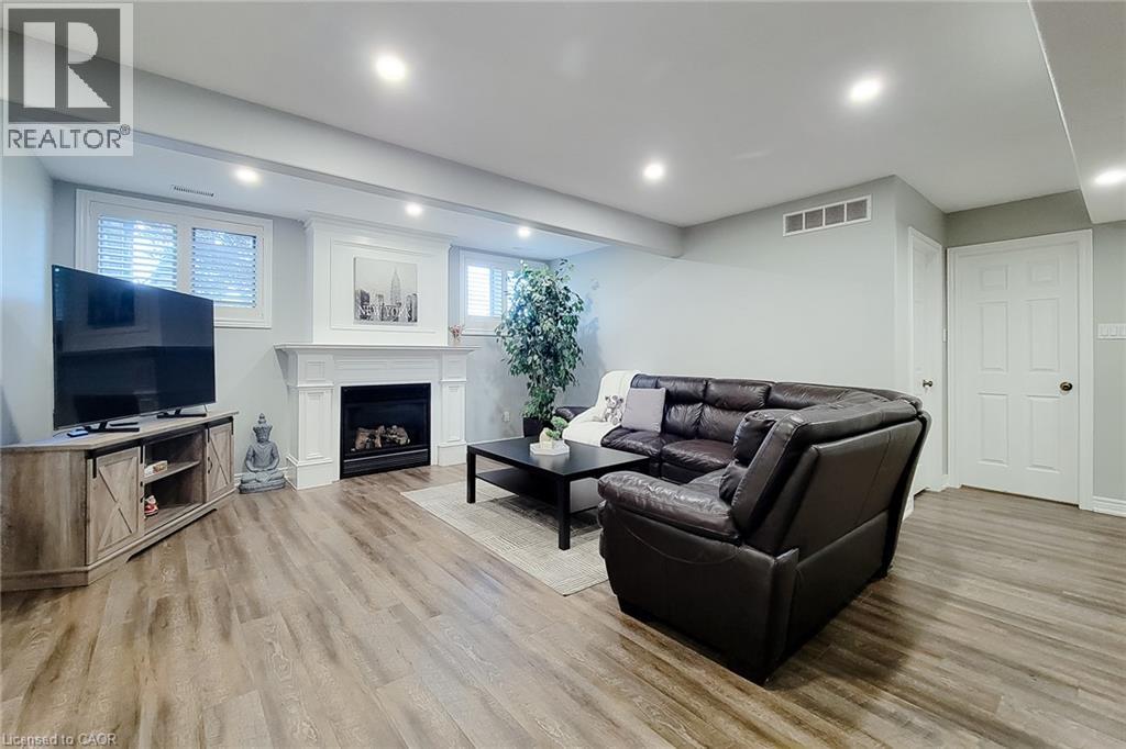 24 Carmichael Crescent, Brantford, Ontario  N3R 8A8 - Photo 40 - 40868092