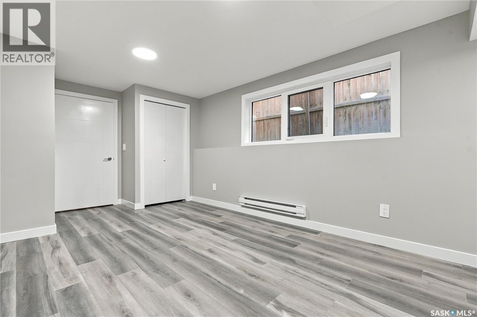 246 Sutter Place, Saskatoon, Saskatchewan  S7T 0R3 - Photo 30 - SK050076