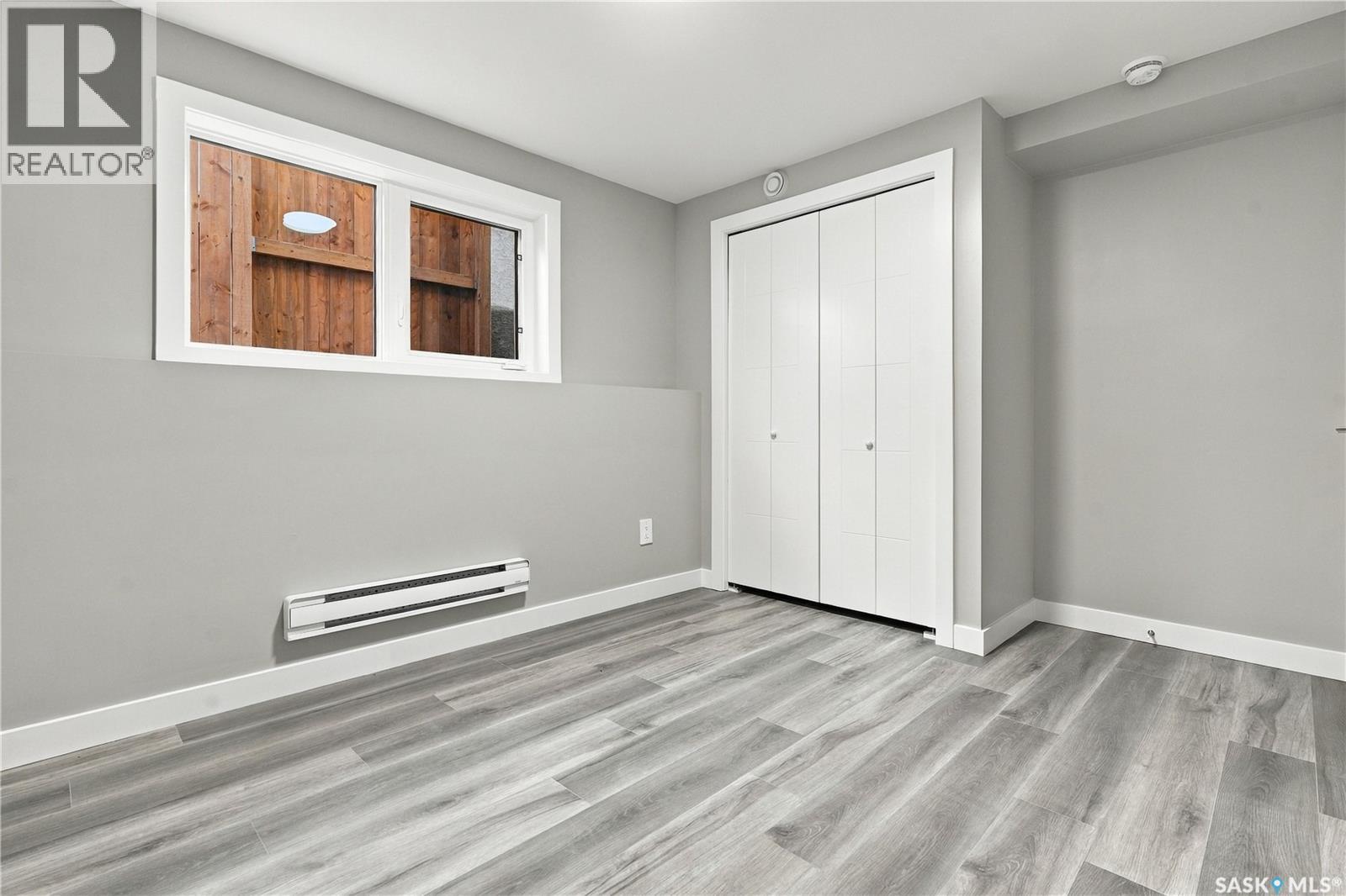 246 Sutter Place, Saskatoon, Saskatchewan  S7T 0R3 - Photo 39 - SK050076