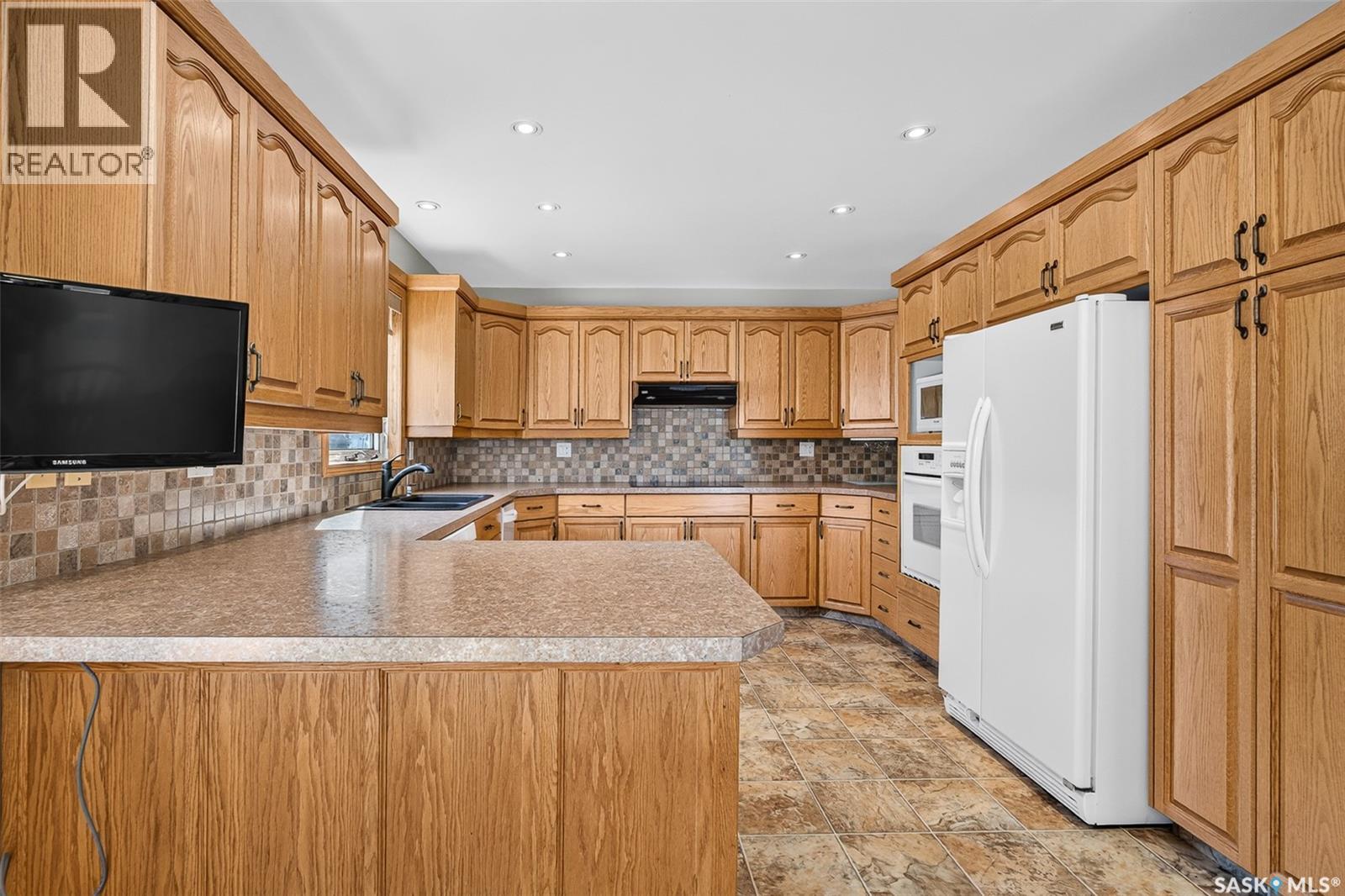 1002 Vaughan Street, Moose Jaw, Saskatchewan  S6H 5P2 - Photo 13 - SK050065