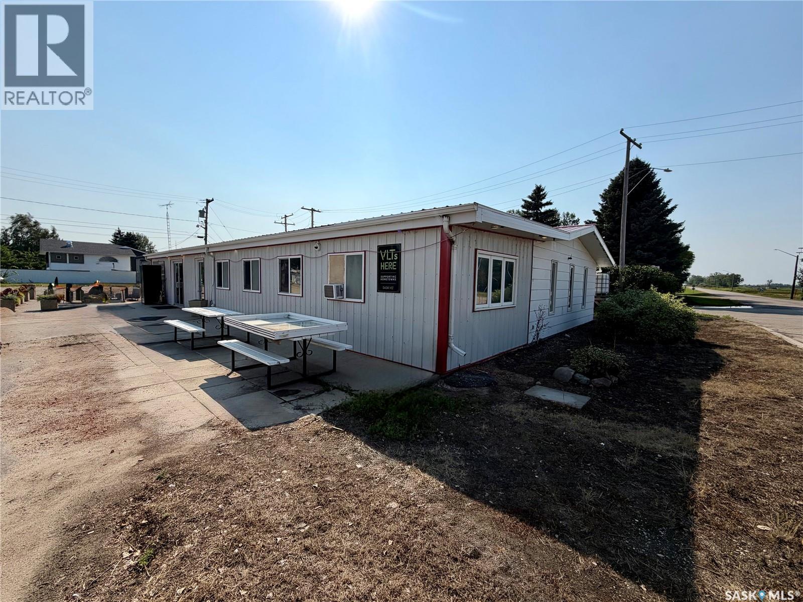1020 Railway AVENUE, Carnduff, Saskatchewan