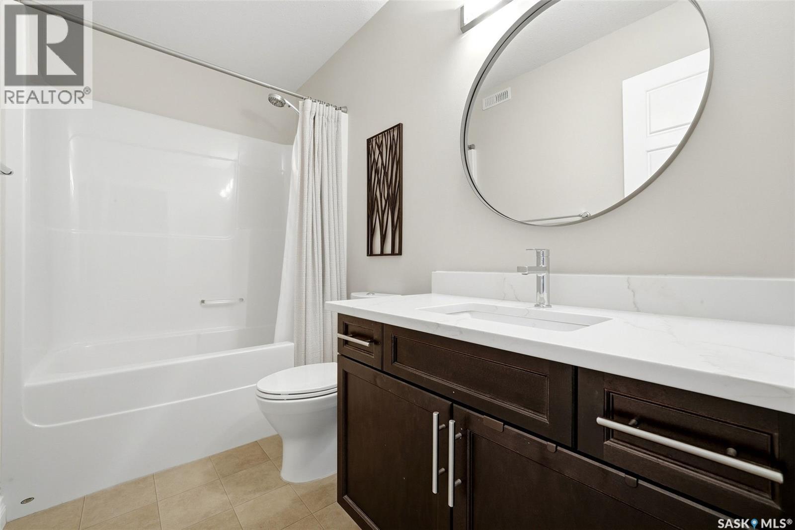 8 Lott Road E, White City, Saskatchewan  S4L 0B6 - Photo 19 - SK049804