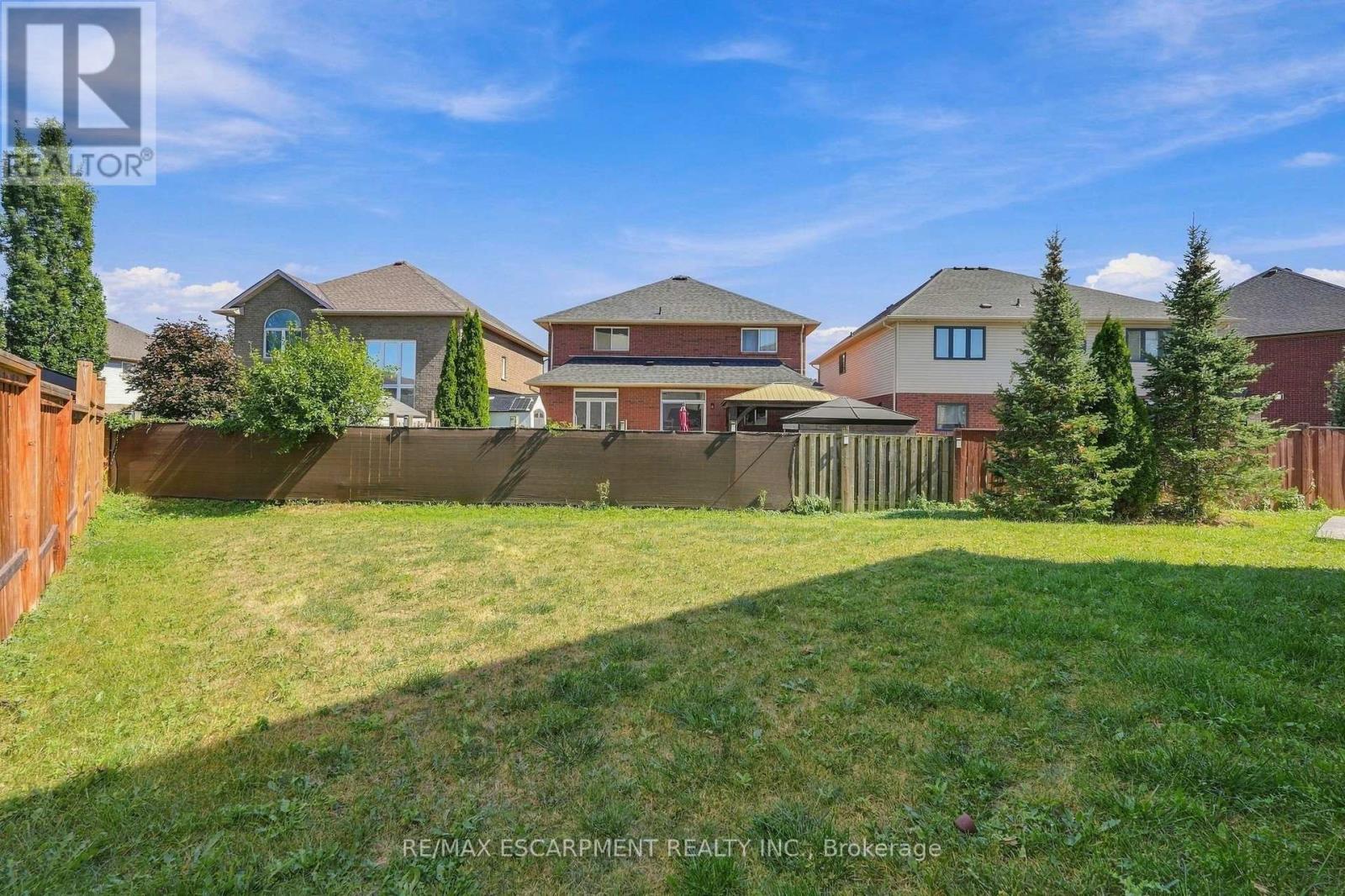 88 Eringate Court, Hamilton, Ontario  L8J 3Y4 - Photo 42 - X13848092