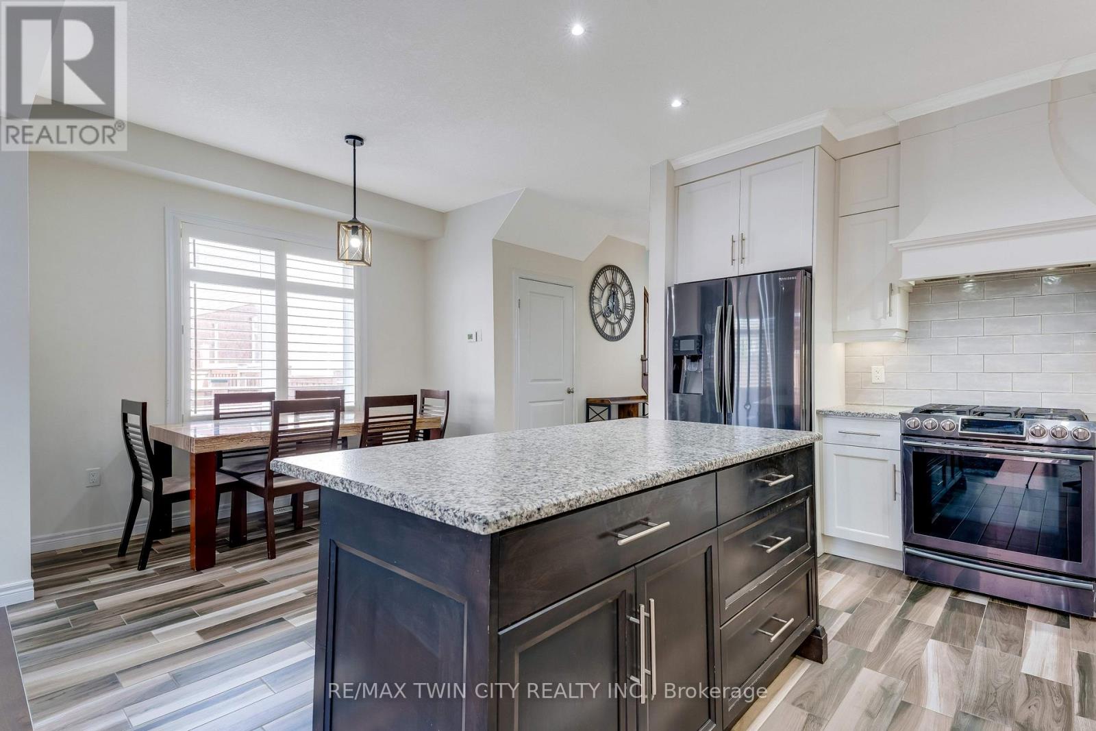 18 Crossbridge Avenue, Kitchener, Ontario  N2A 0J9 - Photo 13 - X13848254