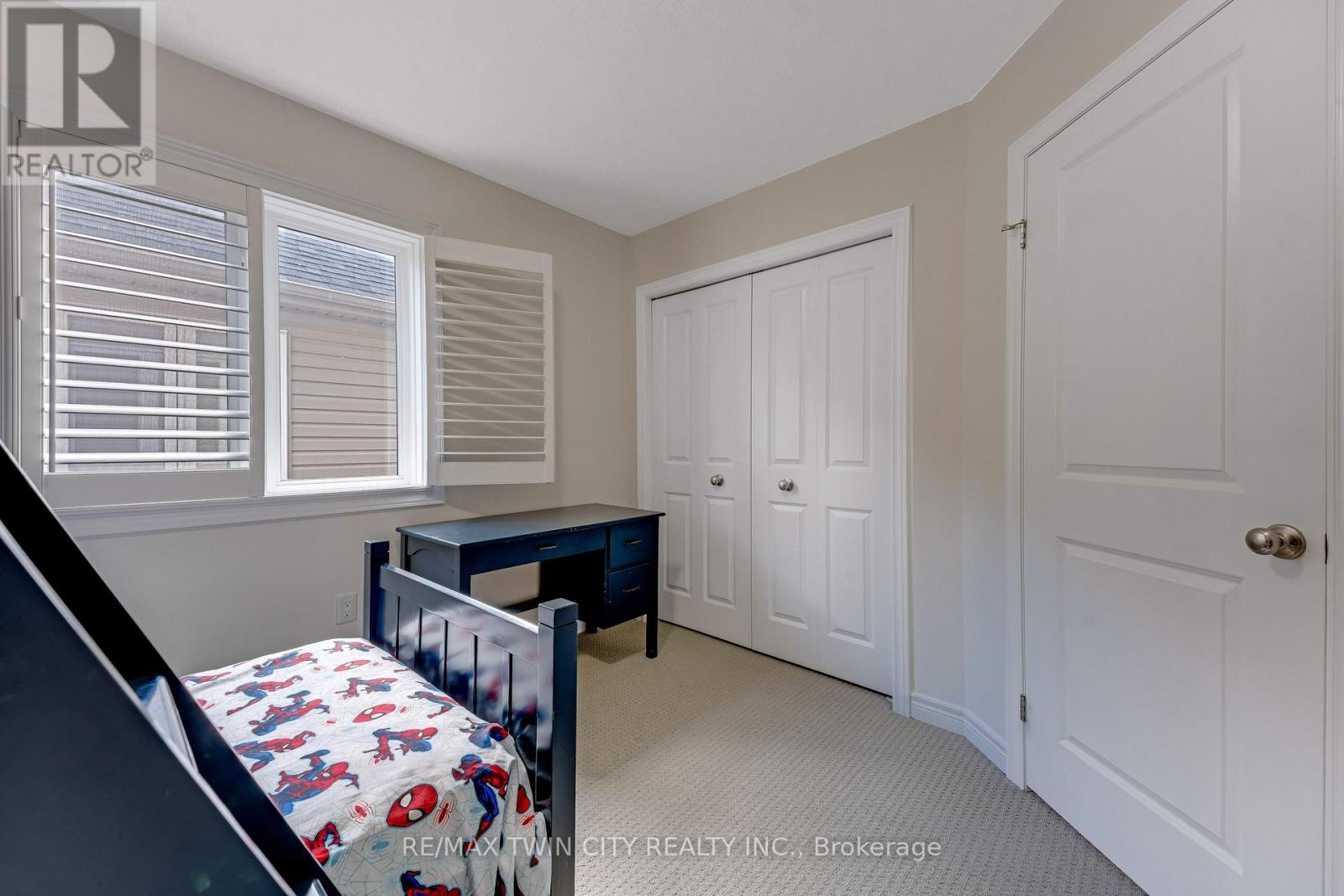 18 Crossbridge Avenue, Kitchener, Ontario  N2A 0J9 - Photo 27 - X13848254