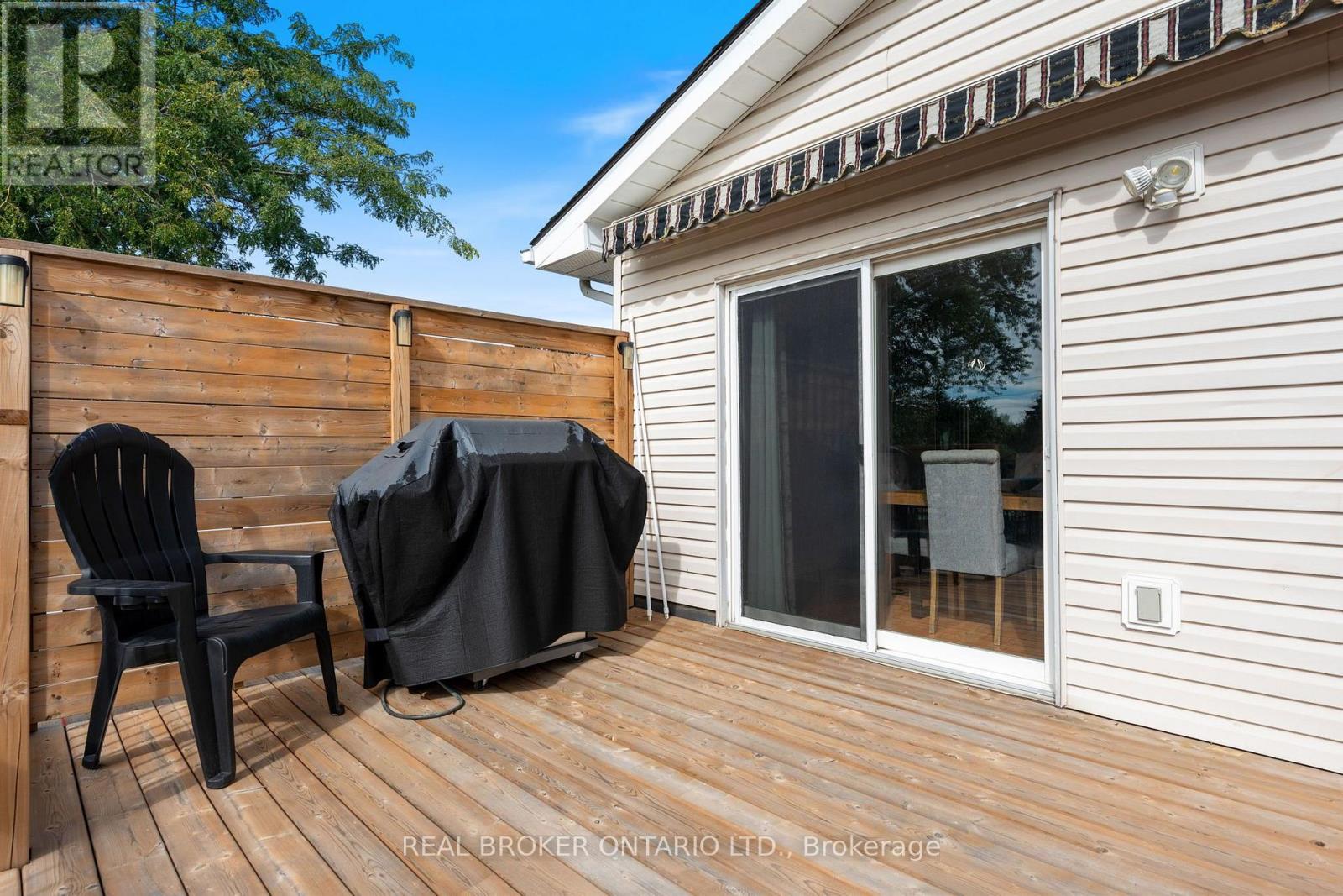 31 Beckett Boulevard, Tillsonburg, Ontario  N4G 5N2 - Photo 24 - X13848296
