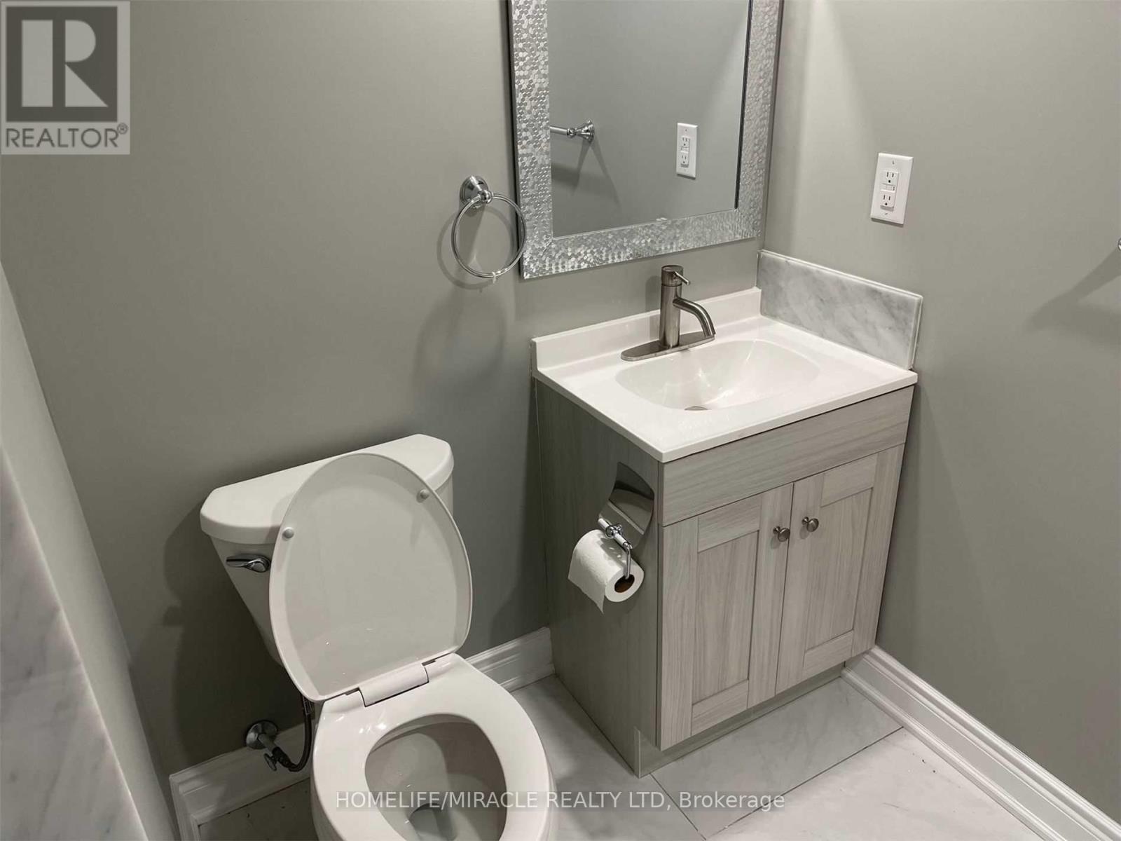 #bsmt - 64 Gainsborough Road, Hamilton, Ontario  L8E 1E1 - Photo 23 - X13848326