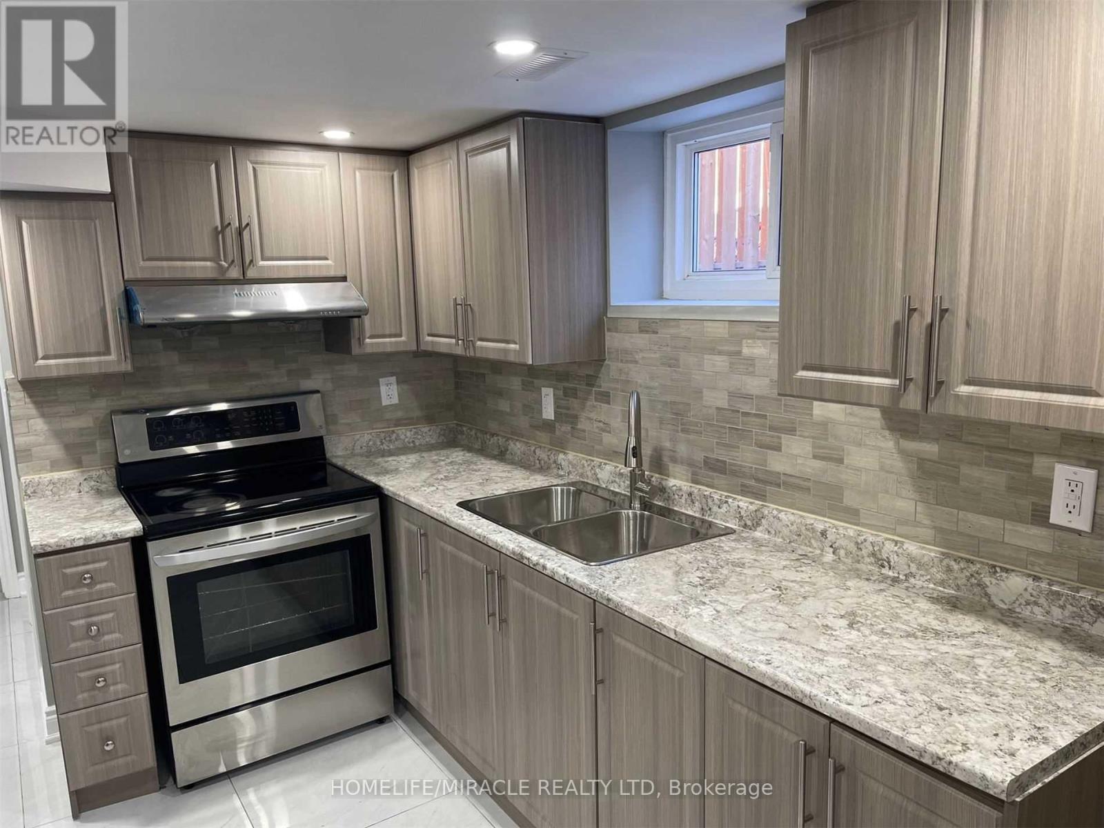 #bsmt - 64 Gainsborough Road, Hamilton, Ontario  L8E 1E1 - Photo 8 - X13848326