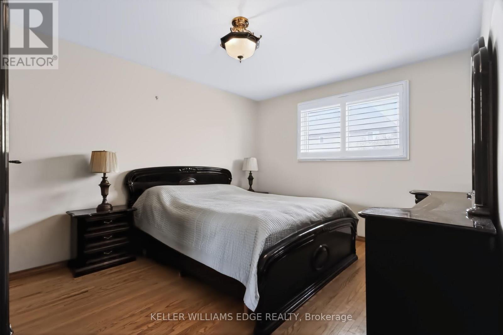 261 Carla Avenue, Hamilton, Ontario  L8G 3M9 - Photo 8 - X13848436